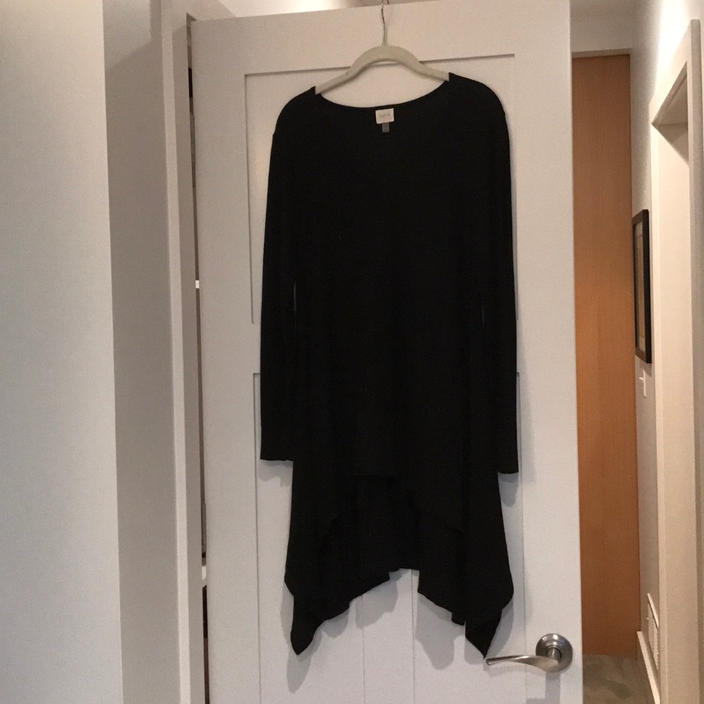 Cupio Black Tunic